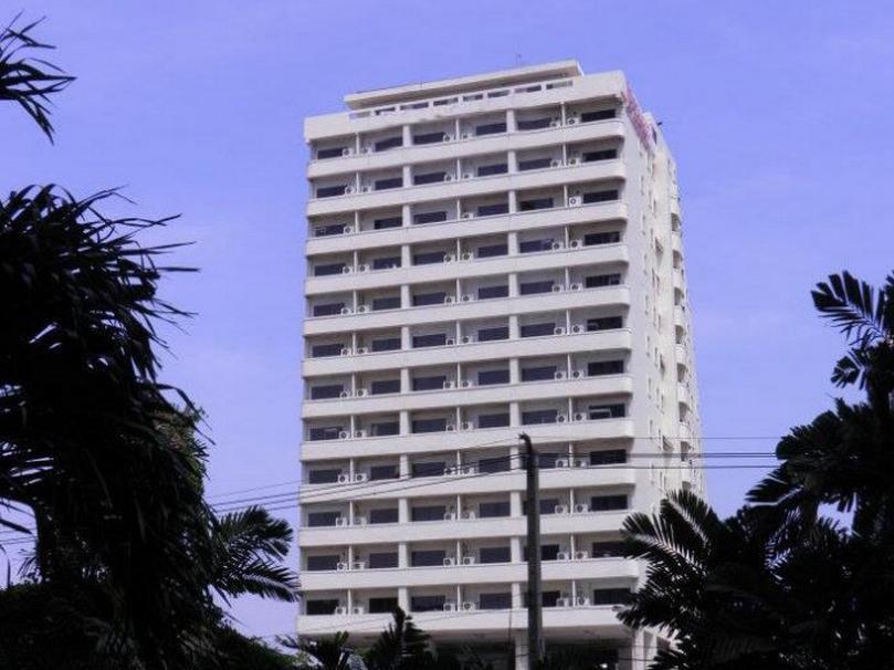 Hotel Poonchock Mansion Bangkok Exterior foto